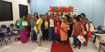 Programa gratuito de Alfabetização e Letramento de Jovens e Adultos amplia atuação nacional