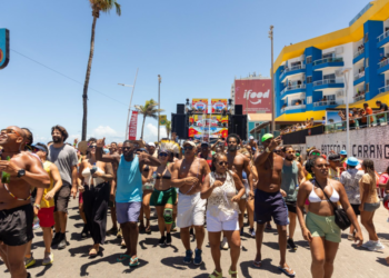 Arrastão da Quarta-Feira de Cinzas encerra oficialmente o Carnaval de Salvador com grandes atrações NA MANHÃ DE HOJE (18)