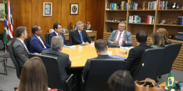 STF julga futuro de “penduricalhos” na magistratura