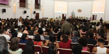 Estado e Município traçam metas para a educação em 2026 com foco na alfabetização, infraestrutura e combate à evasão na Educação de Jovens e Adultos