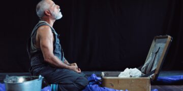 “Outrora” estreia no Forte do Barbalho e discute temas como a memória, o tempo e a morte