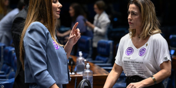Senado aprova projeto que torna misoginia crime de preconceito e proposta segue para a Câmara