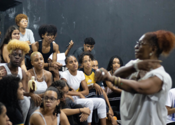 Funceb abre edital com 12 bolsas para formação artística na Escola de Dança, em Salvador