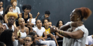 Funceb abre edital com 12 bolsas para formação artística na Escola de Dança, em Salvador