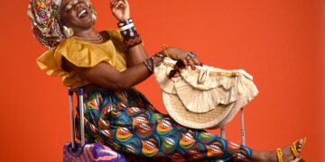 “De Férias com Koanza” marca estreia da personagem no stand-up